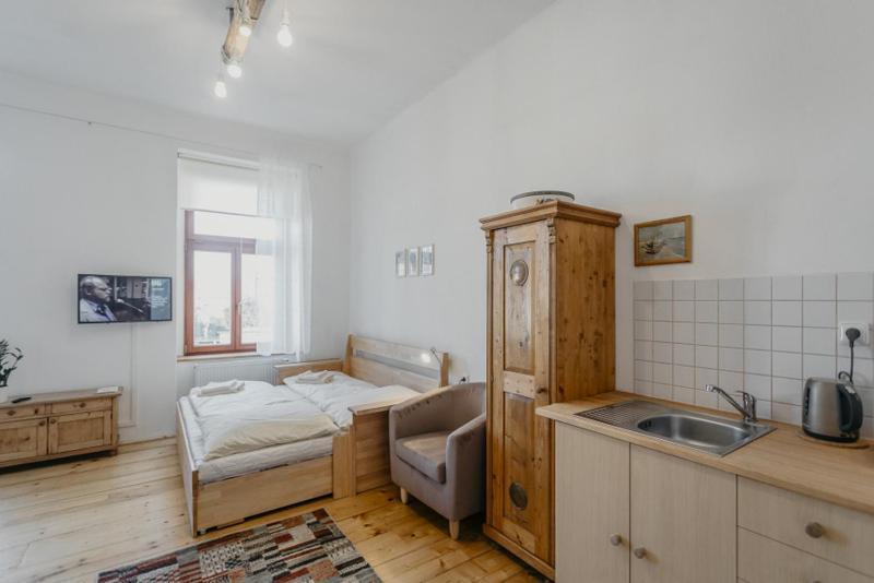 Apartman 3, Suvorovova 158 Cesky Brod Exterior photo