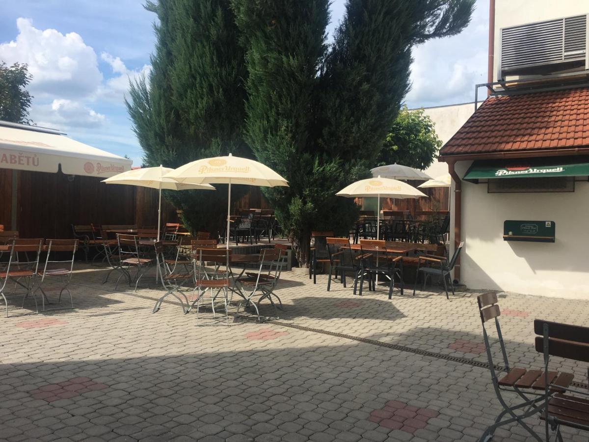 Apartman 3, Suvorovova 158 Cesky Brod Exterior photo